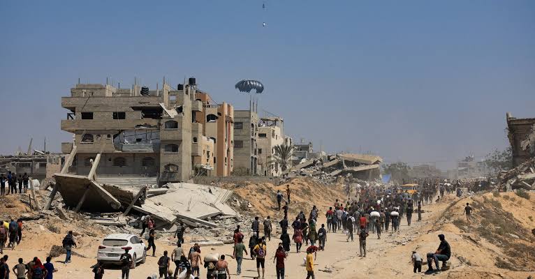 Israel announces daily pauses in Gaza fighting as aid airdrops begin