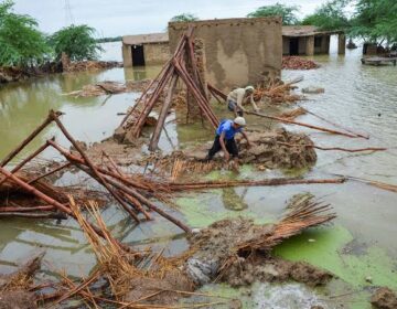 Why is Pakistan so vulnerable to deadly flooding?