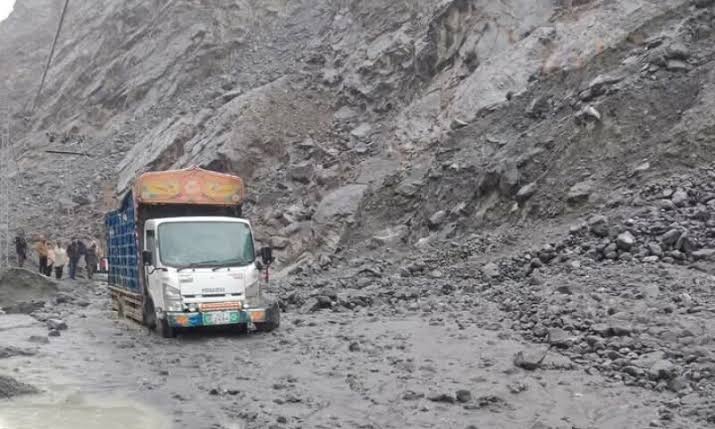 Eight killed as landslide hits damaged water channel in Gilgit