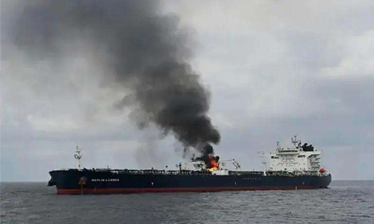 24 Pakistanis safe after Israel targets tanker in Yemen