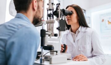 Routine eye exams may help spot early signs of Alzheimer's