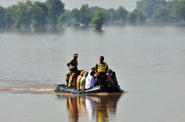 Efforts on to save Multan from flooding