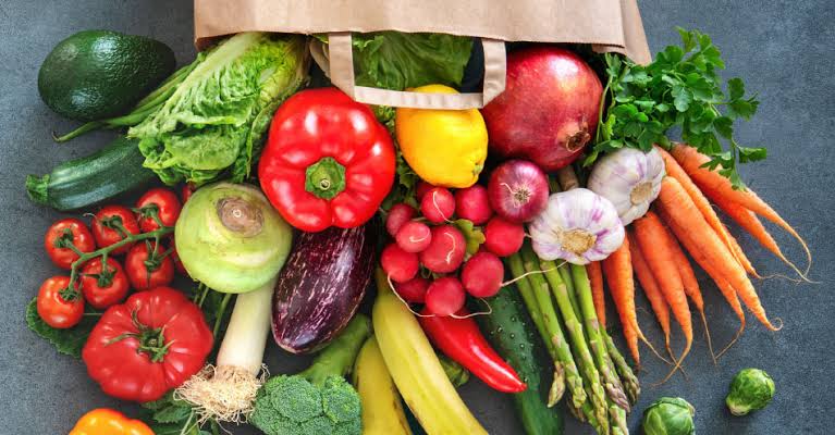 How Much Fruit and Vegetables Should You Really Be Eating?