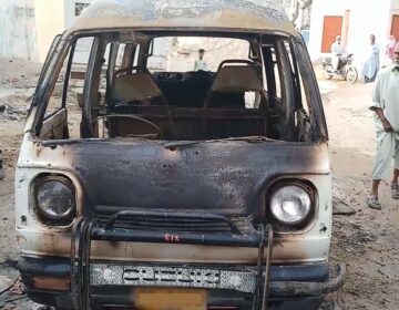 Six children injured as school van catches fire in Karachi