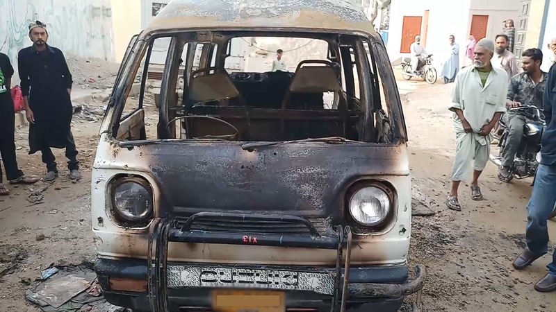 Six children injured as school van catches fire in Karachi