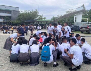 Powerful 7.4 magnitude earthquake strikes off southern Philippines, tsunami warnings issued