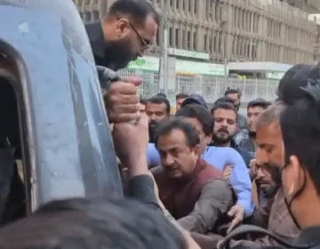 24 PTI Leaders, workers temporarily detained by Karachi police after KPC protest