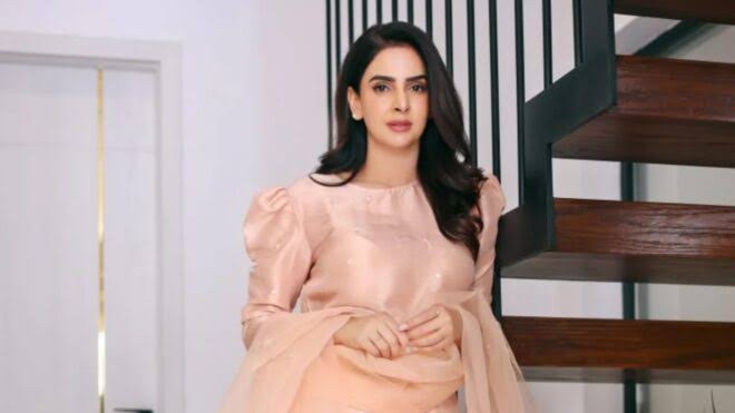 Saba Qamar dives into 'new' romance, enjoying life's sweet side