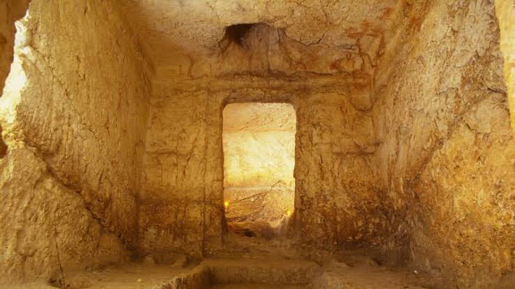 New Study Decodes the 4,000-Year-Old Mystery of China’s Tomb Locations