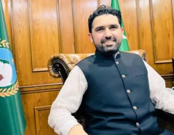 KP governor condemns CM Afridi’s ‘disparaging remarks’ about security forces