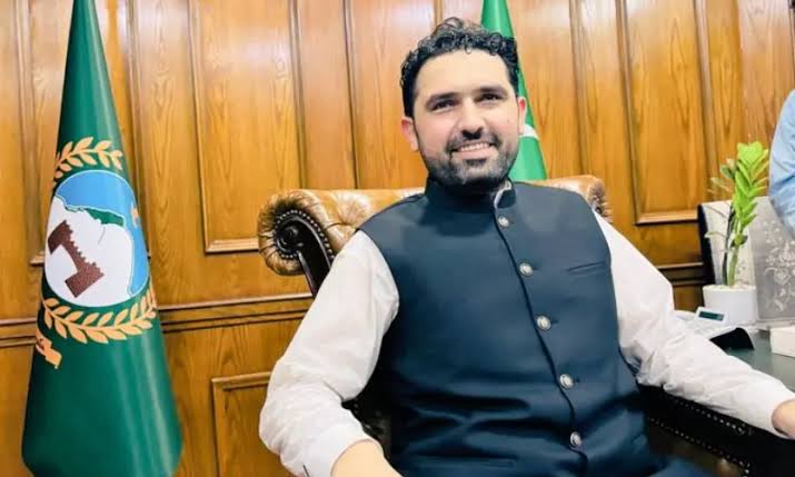 KP governor condemns CM Afridi’s ‘disparaging remarks’ about security forces