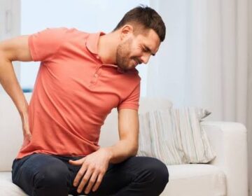 Back Pain Myths Doctors Are Begging People to Stop Believing