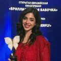 Sonya Hussain wins best actor award for 'Deemak' in Moscow