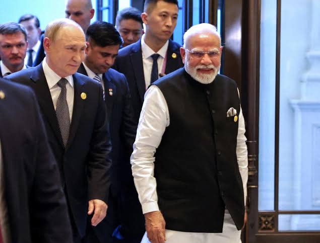Russia’s Putin heads to India for defence, trade talksRussia’s Putin heads to India for defence, trade talks