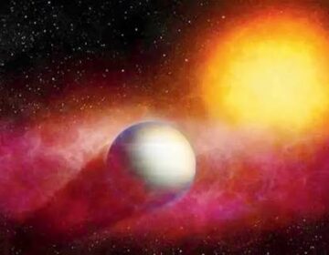 Webb Telescope Spots a Planet Losing Its Atmosphere