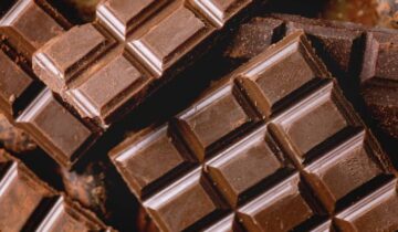 Natural Compound Found in Chocolate Could Slow Aging