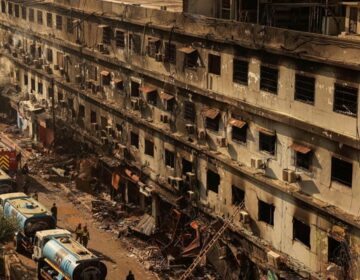 Affected Gul Plaza traders to be temporarily accommodated in Karachi markets