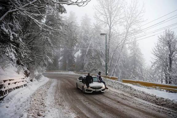 Slippery roads ahead: NDMA forecasts rain, snow for coming week