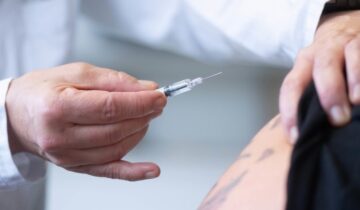 A 30-Year-Old Flu Shot Still Works Today With One Big Problem