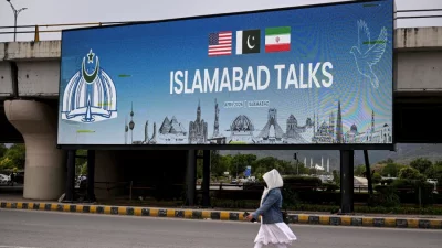 Pakistan escorted Iranian negotiators home from peace talks amid concerns of Israeli attack, sources say