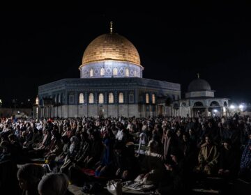 Tears of joy mark reopening of Jerusalem holy sites after 41 days