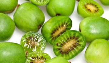 This Little-Known Japanese Fruit Could Help Stop Lung Cancer Before It Starts