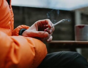 UK lawmakers approve lifetime smoking ban for today's under-18s