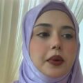 Kanwal Aftab Criticized for Defending Wearing Make Up During Hajj Journey