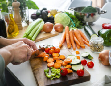Healthy diet, higher lung cancer risk? Deciphering surprising link in new study