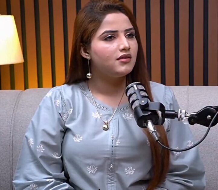 Nisha-Khan