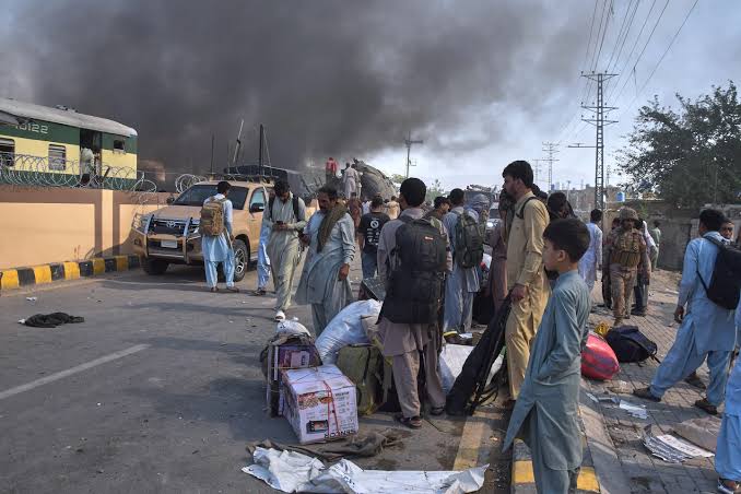 At least 14 killed, 20 injured in suicide bombing targeting shuttle train in Quetta: Balochistan govt