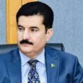 Governor Kundi meets PTI leaders, asserts KP's case should be presented 'firmly, collectively' to the Centre