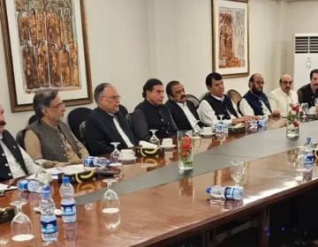 AJK parties back timely elections, JKJAAC boycotts huddle over unmet demands